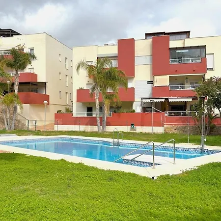 Evans Realty Ca Piscina & Padel & Garaje *
